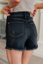 Load image into Gallery viewer, EMBER HIGH RISE CONTROL TOP FRAY HEM SHORTS
