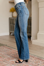 Load image into Gallery viewer, GENEVIEVE MID RISE VINTAGE BOOTCUT JEANS
