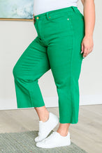 Load image into Gallery viewer, LISA HIGH RISE CONTROL TOP WIDE LEG CROP JEANS IN KELLY GREEN
