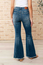 Load image into Gallery viewer, MILEY HIGH WAIST CONTROL TOP FRAYED HEM FLARE JEANS
