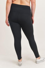 Load image into Gallery viewer, Plus size high waist leggings
