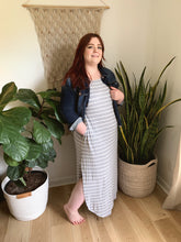 Load image into Gallery viewer, knit plus size dress
