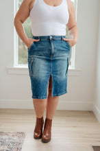 Load image into Gallery viewer, ALWAYS BE THERE CARGO DENIM SKIRT

