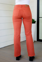 Load image into Gallery viewer, AUTUMN MID RISE SLIM BOOTCUT JEANS IN TERRACOTTA
