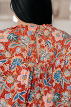Load image into Gallery viewer, FLORAL DELIGHT BLOUSE
