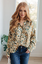 Load image into Gallery viewer, IN THE WILLOWS BUTTON UP BLOUSE
