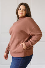 Load image into Gallery viewer, LEENA MOCK NECK PULLOVER IN COCOA
