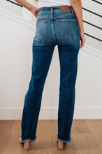Load image into Gallery viewer, MORGAN HIGH RISE DISTRESSED STRAIGHT JEANS
