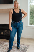 Load image into Gallery viewer, PIPPA HIGH RISE BUTTON FLY DAD JEANS
