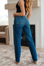 Load image into Gallery viewer, PIPPA HIGH RISE BUTTON FLY DAD JEANS
