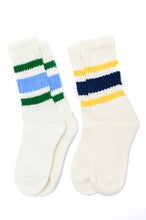Load image into Gallery viewer, WORLD&#39;S BEST DAD SOCKS IN NAVY AND YELLOW
