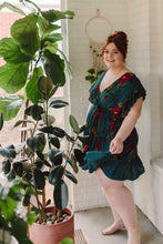 Load image into Gallery viewer, freya dress floral plus size
